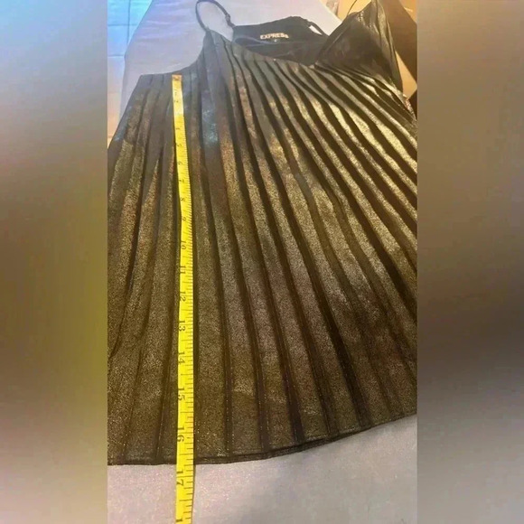 Express Black Pleated Spaghetti Strap Top - Picture 5 of 6